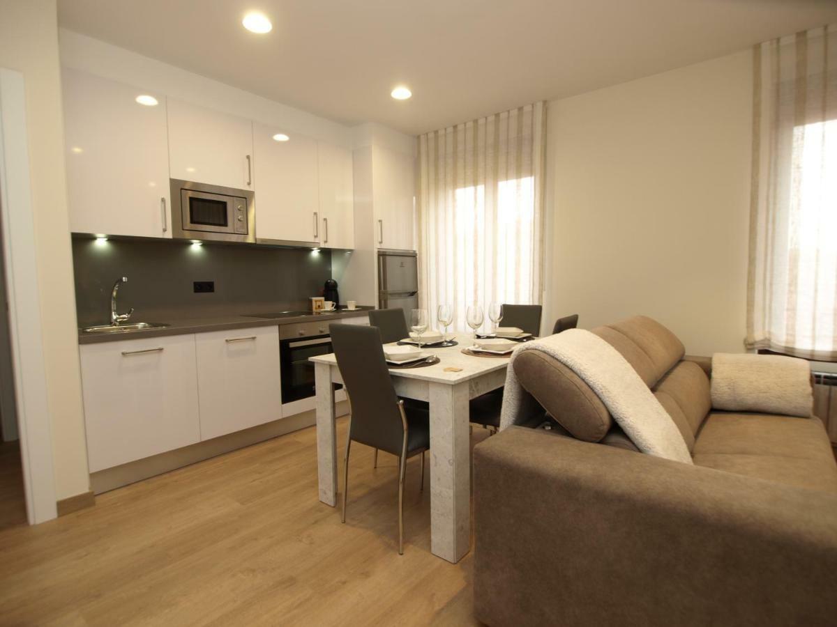 Apartamentos M.Bell León Dış mekan fotoğraf