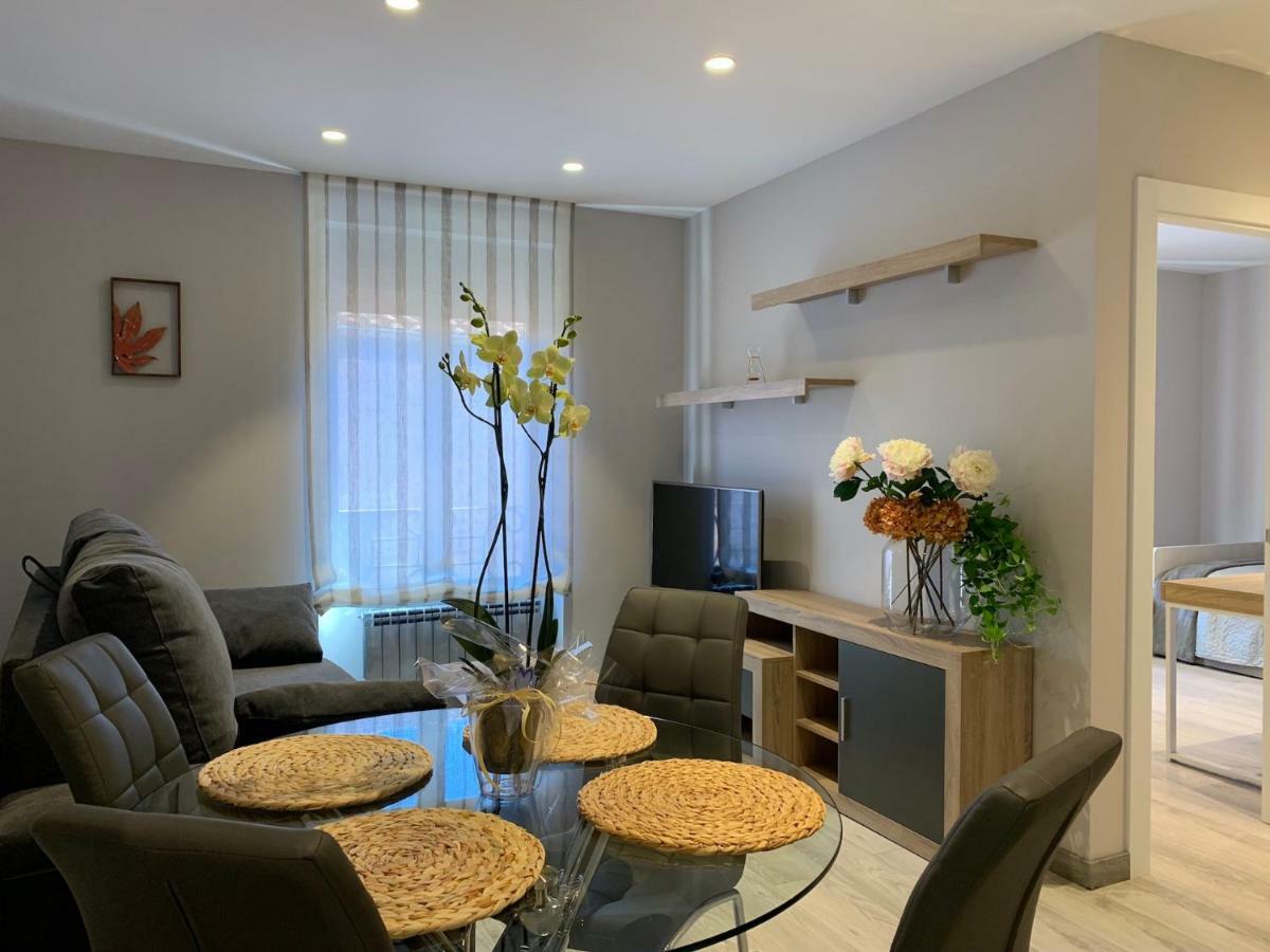 Apartamentos M.Bell León Dış mekan fotoğraf